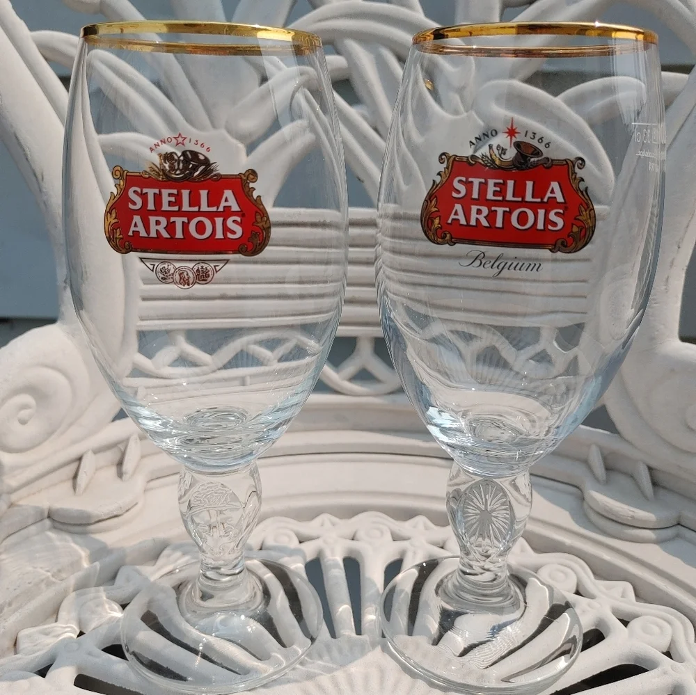 Gold Rimmed Glass Set - Picture 6 of 6